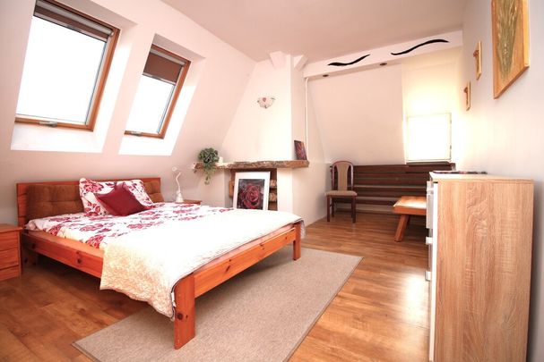 4-pokojowe mieszkanie na wynajem - ul. Bydgoska - Zdjęcie 1