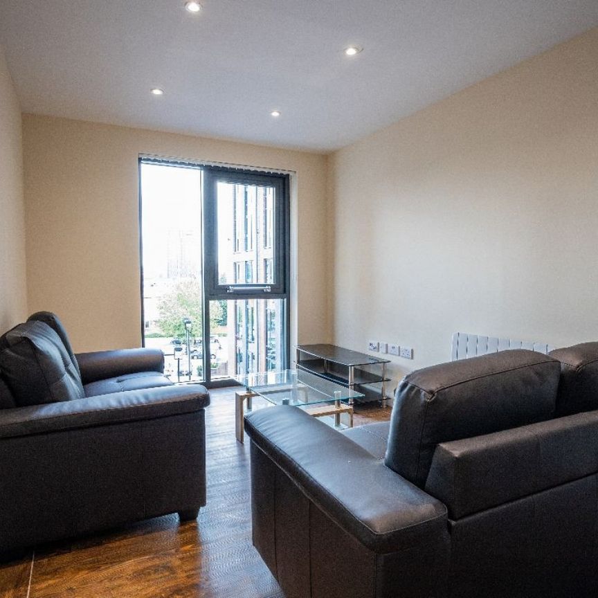 2 bed Apartment Ecco - Photo 1