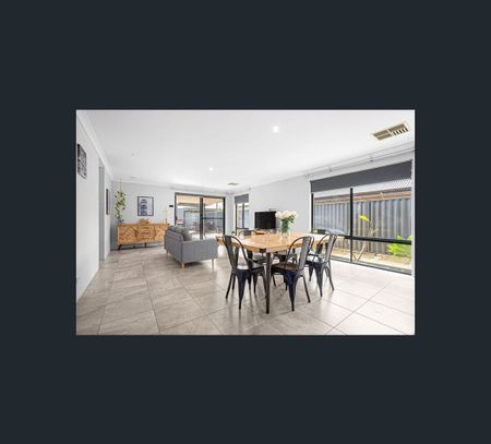 22 Yardley Road, Baldivis, WA 6171 - Photo 2