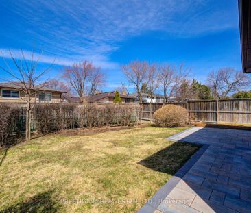 For Lease - 6 Willis Drive Unit# Upper Level, Brampton, Ontario - Photo 6