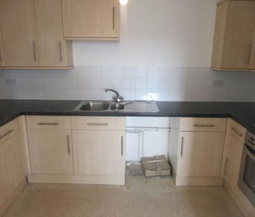 3 bedroom penthouse to rent - Photo 6