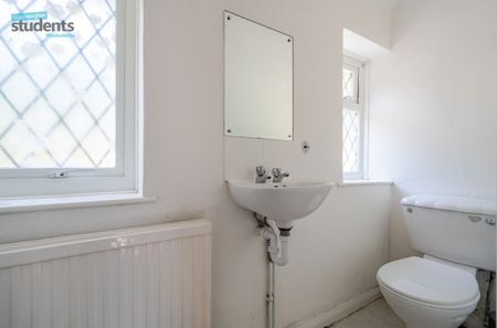 1 bedroom semi-detached sharedaccommodation to rent - Photo 4