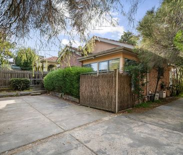 1/1077 Toorak Road, Camberwell - Photo 2