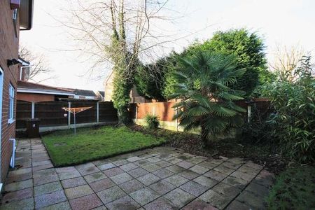 Billinge Road Highfield Wigan, WN3 - Photo 2