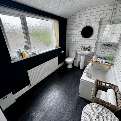 2 bedroom terraced house to rent - Photo 1