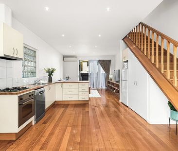 St Kilda House with Off Street Parking - Photo 5