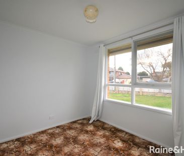 Great 3 Bedroom Home in Springvale! - Photo 3