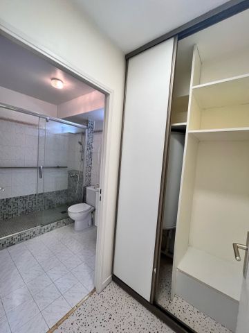 Location Appartement 1 pièce 33m² CANNES 06400 - Photo 4