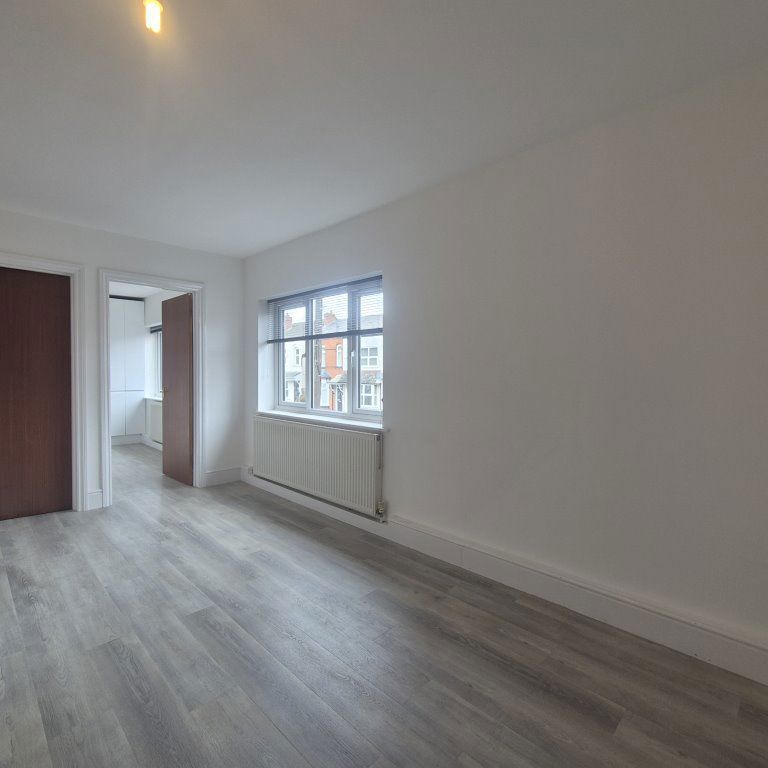 Sherwood Road, Bearwood, Birmingham, B67 - Photo 1