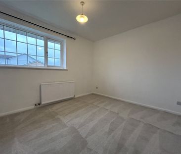 Grebe Road, Bridgwater, TA6 - Photo 3