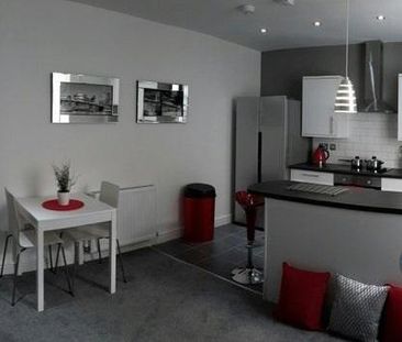 1 bedroom in a house share to rent - Photo 4