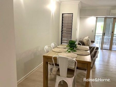 Clifton Views - Fully Furnished, Freshly Refurbished 3-Bedroom Apartment - Photo 4