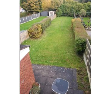 3 bedroom semi-detached house to rent - Photo 2
