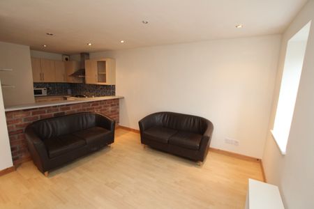 Ravensdene Court, Mapperley Park - Photo 2