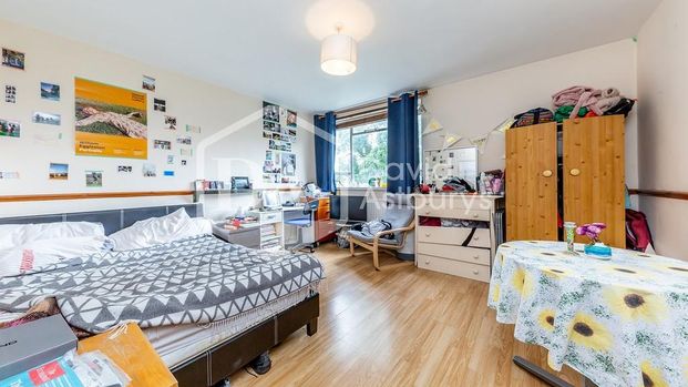 4 bedroom apartment to rent - Photo 1