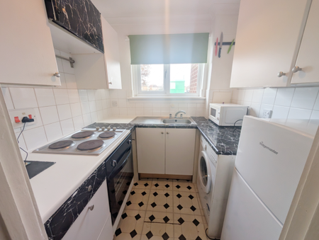 Lorimar Place, Carron, Falkirk, FK2 - Photo 2