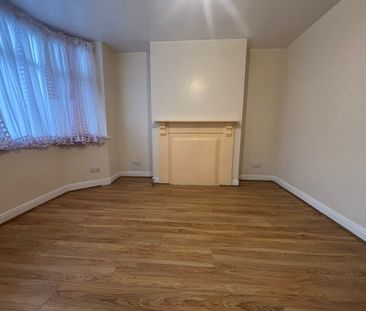 Arbury Avenue, Foleshill - Photo 5