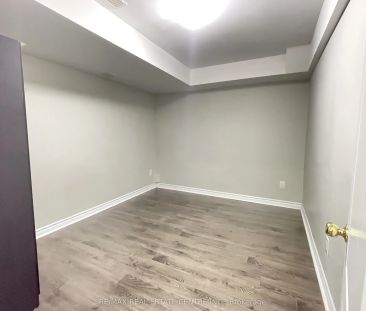 7372 Saint Barbara Boulevard #BASEMENT - Photo 5