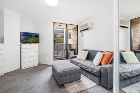 37/220 Goulburn Street - Photo 2