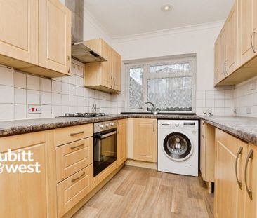 3 bedroom terraced house to rent - Photo 6