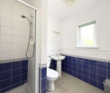 Carvynick Cottages, Summercourt, TR8 - Photo 1