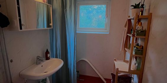 Västra Nobelgatan, Örebro - Photo 3