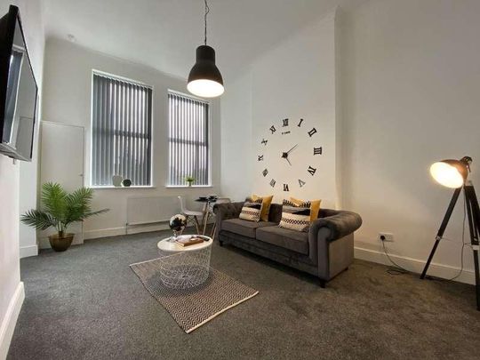 Holmes Street, L8 - Photo 1