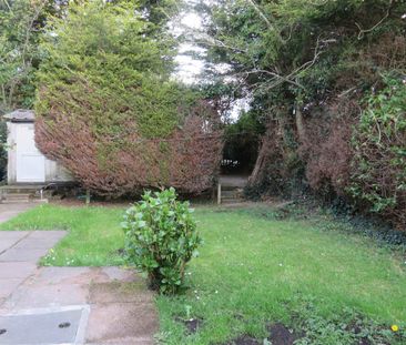 136 Sicily Park, Upper Lisburn Road, Belfast, BT10 0AP - Photo 6