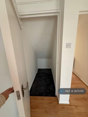 3 bedroom maisonette to rent - Photo 1