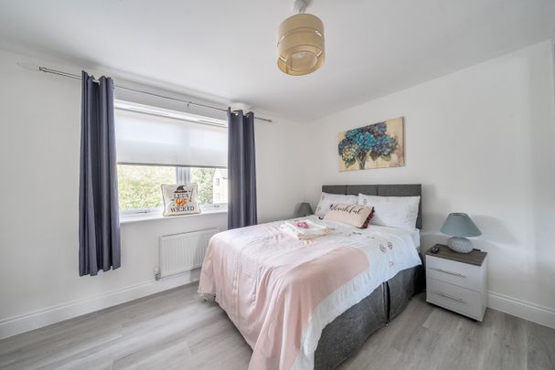 Room in a Shared House, Coley Avenue, RG1 - Photo 1