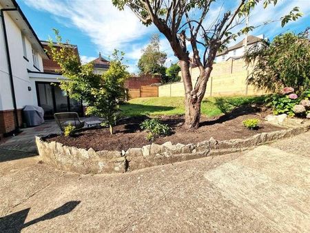 Alexandra Road, Poole, BH14 - Photo 4