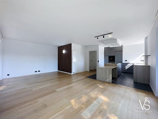 Appartement te huur - Photo 1