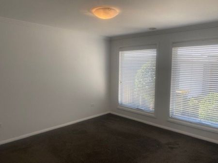 4/12 Beetson Street Boorooma NSW - Photo 3