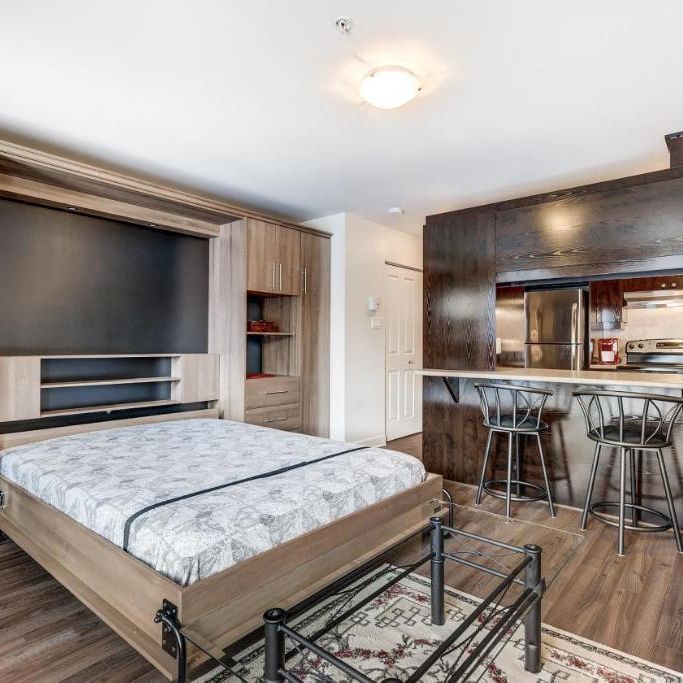 Studio à louer - Photo 1