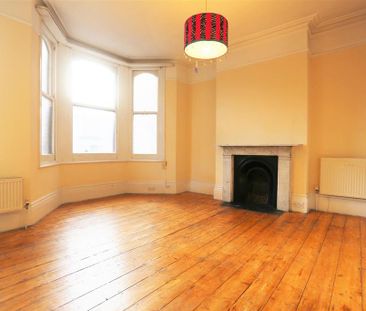 6 bedroom house to rent - Photo 3