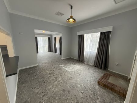 Spacious 4-Bedroom Home - Photo 2