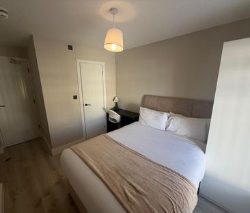 1 bedroom serviced apartment to rent - Photo 6