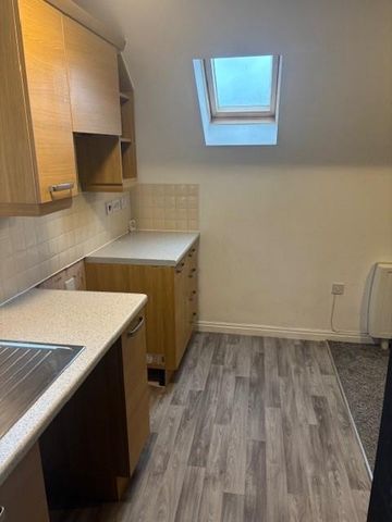 1 bedroom flat to rent - Photo 2