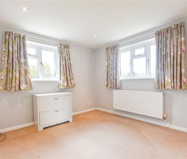 3 bedroom detached bungalow to rent - Photo 5