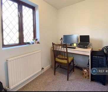 2 bedroom flat to rent - Photo 3