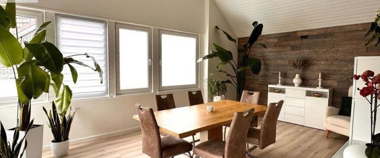 Wohnen mit Weitblick – Stilvolle 5-Zimmer-Wohnung in Toplage von Hausen-Wied - Foto 1