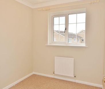 4 bedroom detached house to rent - Photo 4