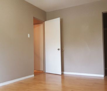 Regent Place Apartments - Photo 1