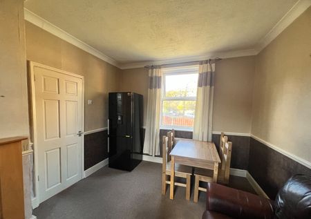 2 Bed Semi-Detached House, Deerlands Close, S5 - Photo 3