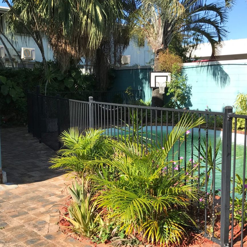 Studio apartment in ideal location with no water to pay - Photo 2