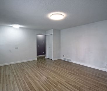 Beautiful 5-Bedroom Bungalow for Rent – 6607 Malvern Road NE Availa... - Photo 6