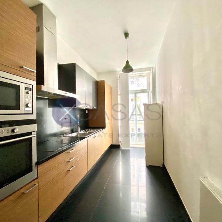 Luxury Apartment for rent in Chiado (Encarnacao), Lisbon - Photo 1