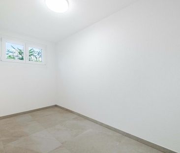 Klein aber Oho: totalsanierte 1.5 Zimmer Wohnung mit Vollausstattung - Photo 2