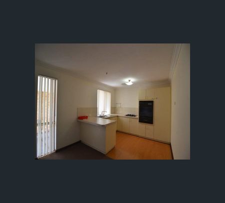 4/92 Carnavon St, East Victoria Park, WA 6101 - Photo 2