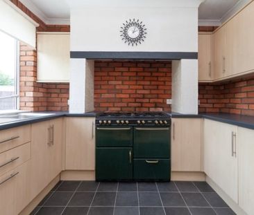 Bowmens Lea, Aynho - Photo 2